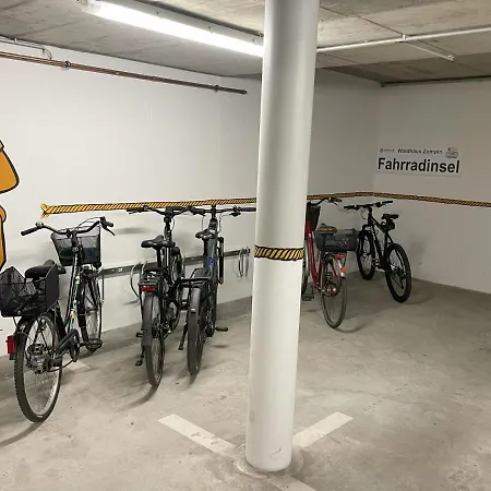 Stefanie Mit 3 Und Balkon Apartment Zempin