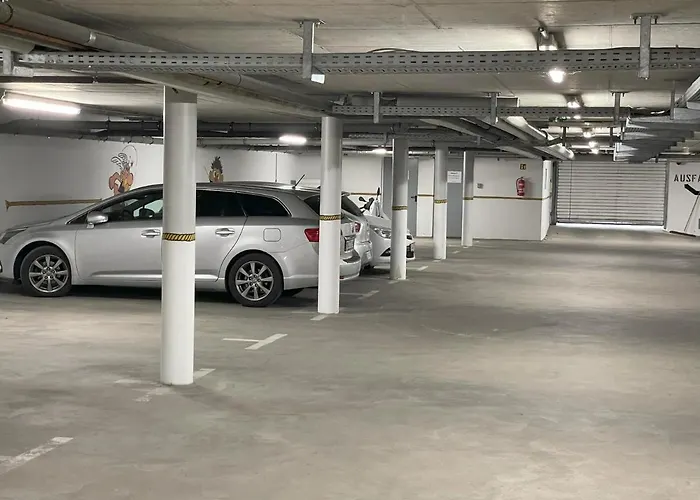 Stefanie Mit 3 Und Balkon * Zempin